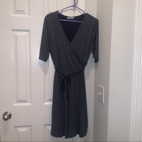 Gilli Nakieta Knit Faux Wrap Dress - Picture 2 of 2